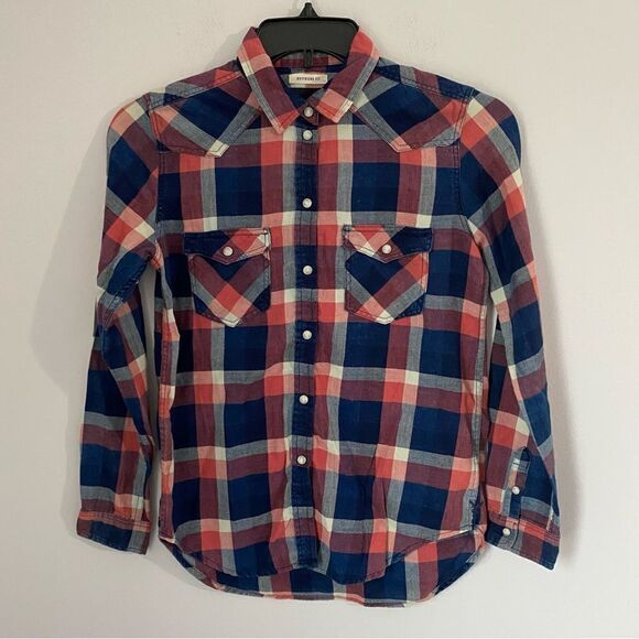 American Eagle Women’s Snap On Button Front Plaid Boyfriend Fit Flannel Shirt - Picture 1 of 3